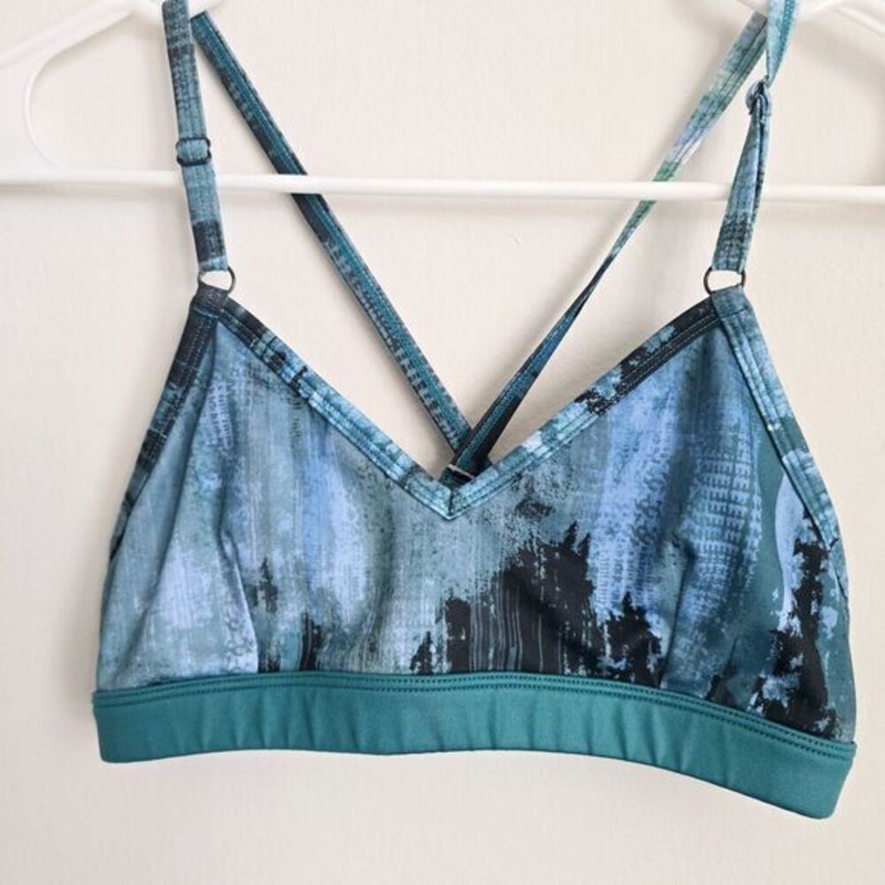 ALO Sport Sports Bra Yoga Turquoise Beach Ocean Abstract Criss Cross Back XS